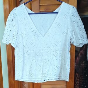 Banana Republic White Eyelet Blouse